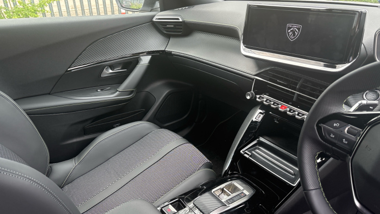 Peugeot 2008 1.2 Hybrid 136 GT 5dr e-DSC6 Petrol Estate